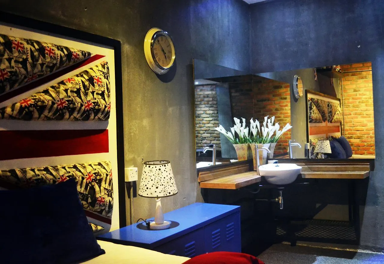 Bunker Hotel & Restaurant Kuala Lumpur