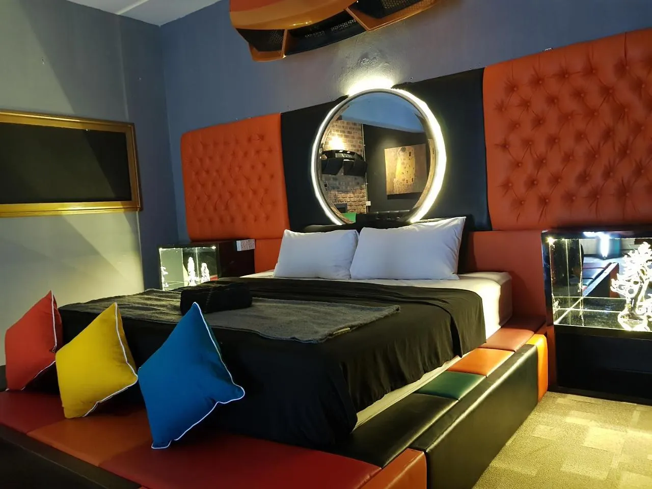 Bunker Hotel & Restaurant Kuala Lumpur